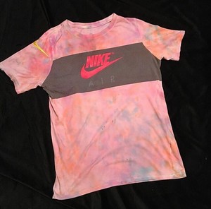 air max tee