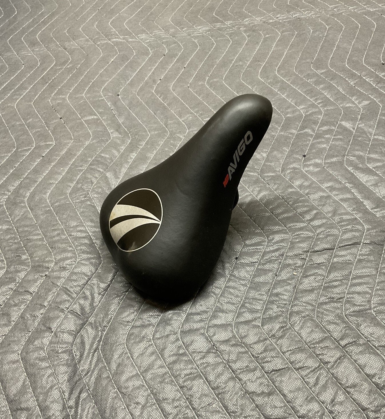 Seat 18&rdquo; (black)