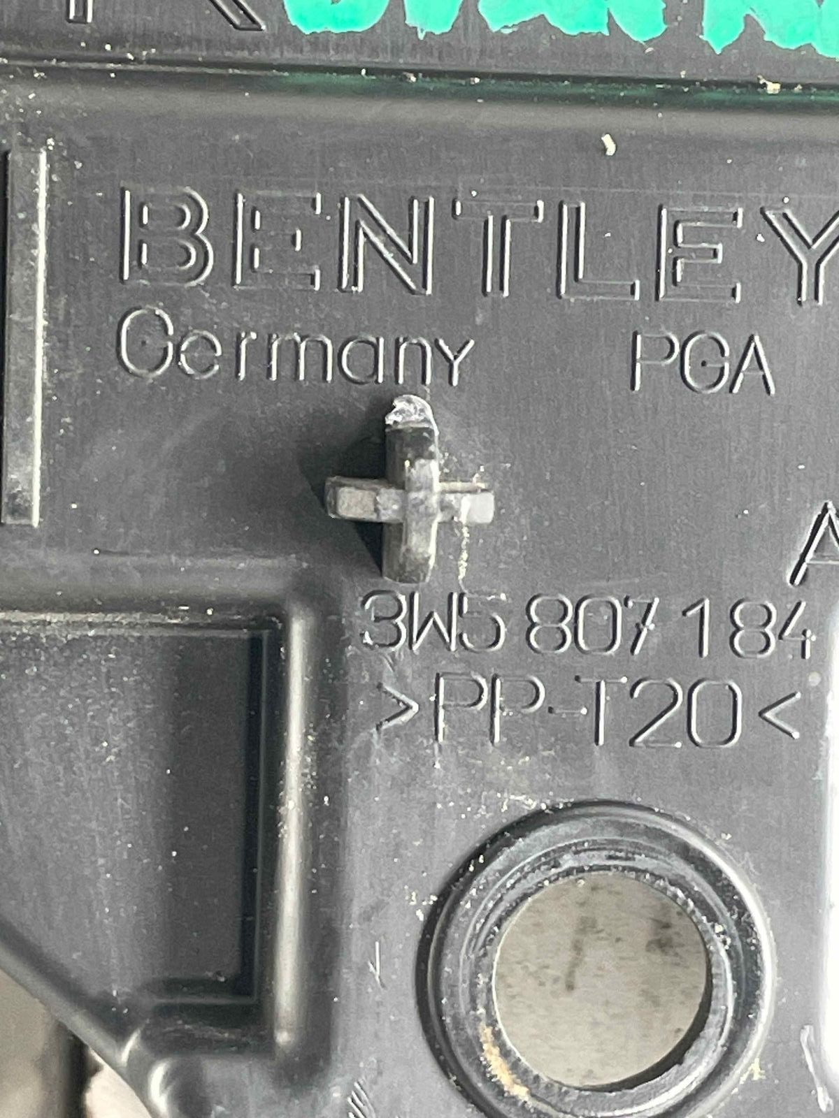 2006 Bentley Continental OEM Left & Right Front Bumper Fender Bracket 3W5807183