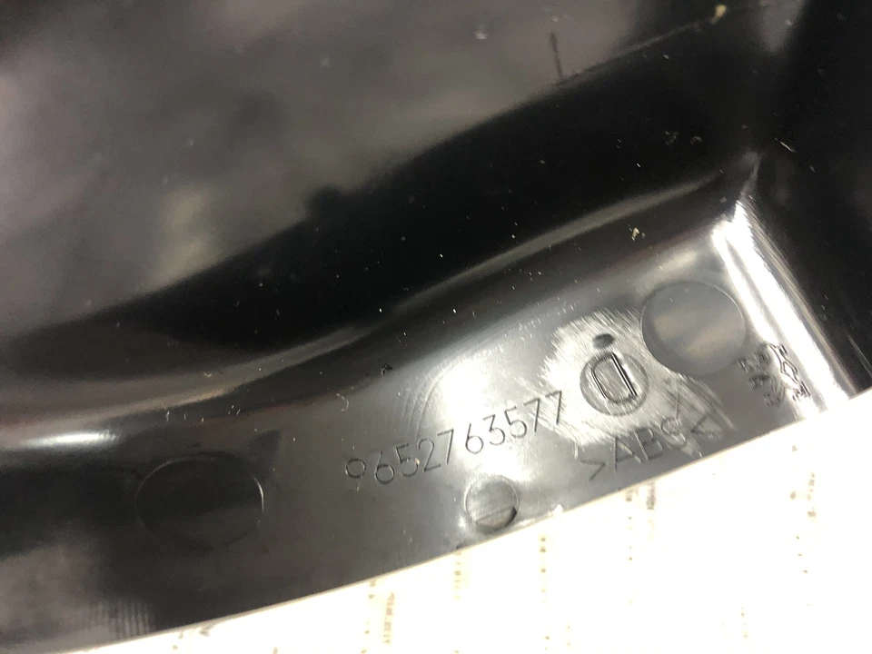 Oem Citroen Peugeot 8149.xj 407 04-09 Interior Rear View Mirror Trim 9652763577 - Image 4 of 4