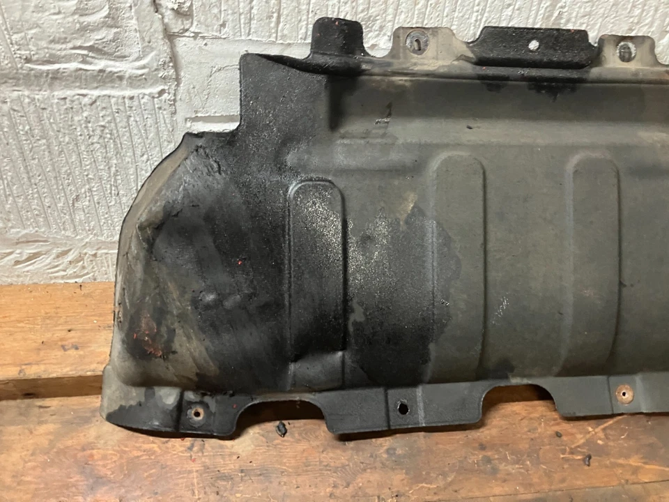 JEEP GRAND CHEROKEE ENGINE UNDER TRAY SPLASH SUMP GUARD 3.0 CRD DIESEL MK4 WK2 - Image 4 of 4