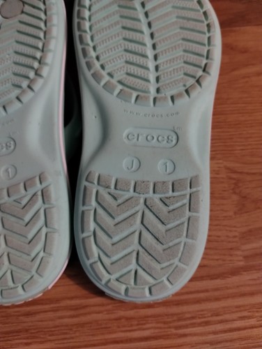 CROCS Orginal Green Flip Flops Size J1 Kids Youth Junior-1 - Picture 8 of 8