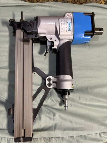 Fasco F3C ATW-38 Pneumatic 16 GA Stapler