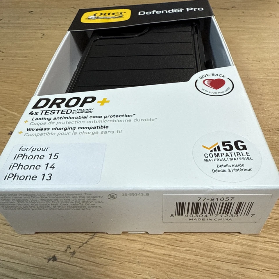 OTTERBOX 77-91057 Defender Pro 保护壳 带皮套 适用于 iPhone 13/14/15 - 黑色 — 第 2/2 张图片