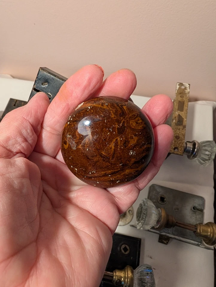 Juegos de perillas y pestillos de puerta antiguos, negro, marrón + porcelana, cristal, ojo de tigre Foto 3 de 4