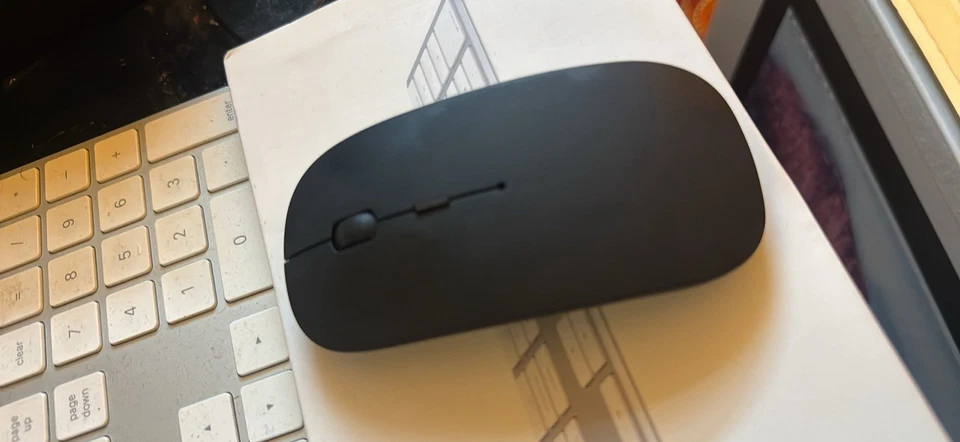 Apple iMac 21,5 pulgadas finales de 2015 1,6 GHz I5 8 GB RAM 1 TB HDD Monterey Excelente Estado Foto 4 de 4