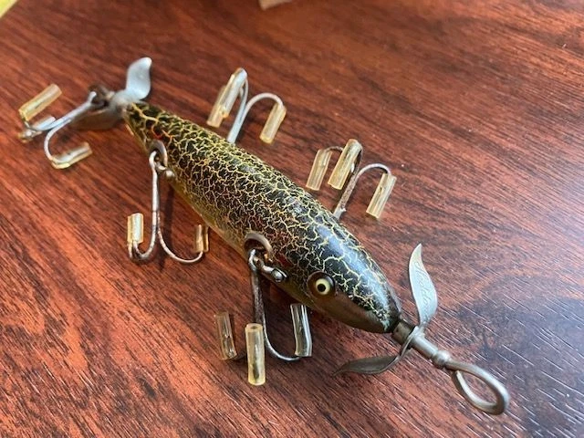 Heddon Dowagiac Minnow 150 crackle back 5 hook - Image 3 of 4