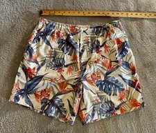 Mens American Eagle Floral Print Trekker Shorts Size Large Flexible