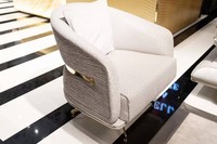 Moderner Grauer Stoffsessel Im Eleganten Design, Langlebig Und Bequem