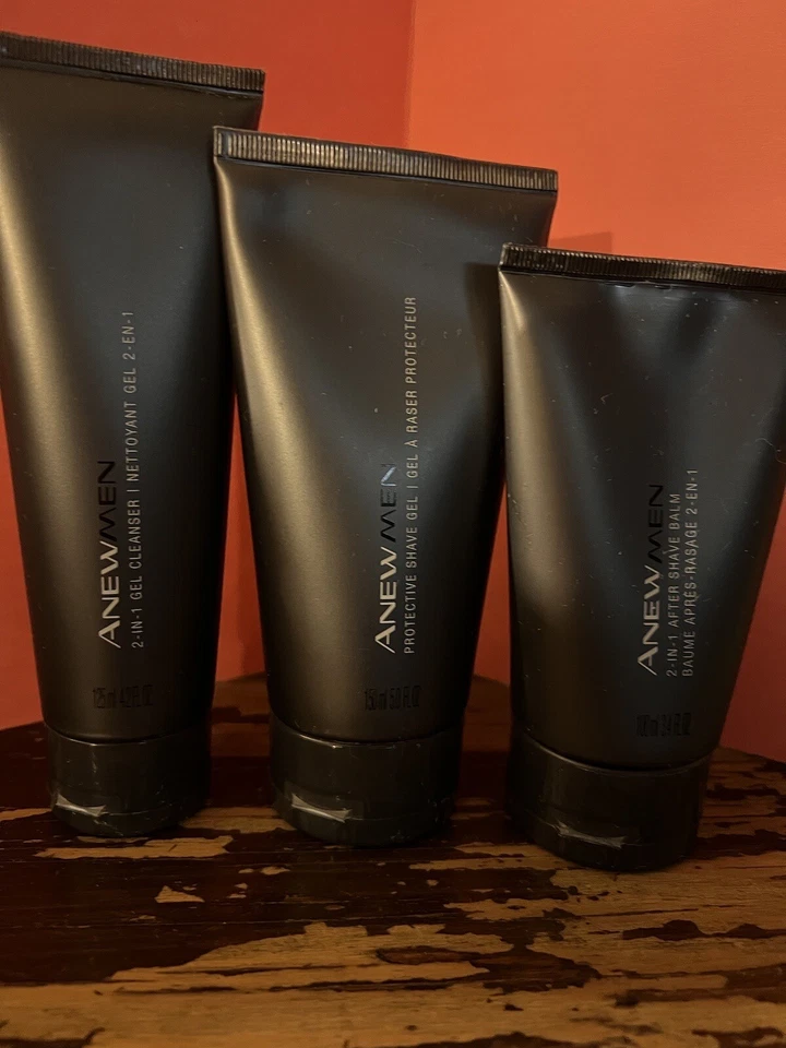 AVON ANEW MEN 2 EM 1 GEL LIMPADOR, BÁLSAMO PÓS-BARBA, GEL PROTETOR DE BARBEAR (3 PEÇAS) - Imagem 4 de 4