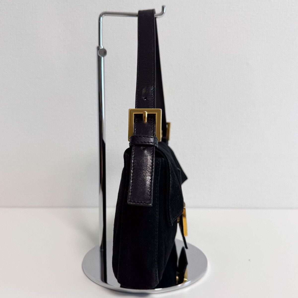 FENDI Baguette Black Suede Shoulder Bag | eBay FENDI Baguette Black Suede Shoulder Bag | eBay