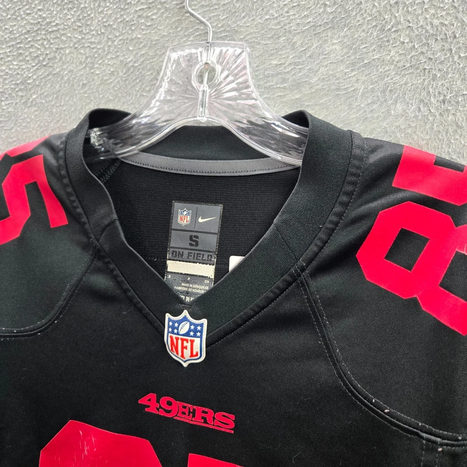 Camiseta masculina San Francisco 49ers preta vermelha pequena Vernon Davis 85 logotipo Nike Swoosh - Imagem 3 de 4