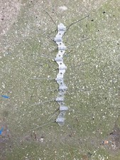 Defender Wide Stainless Steel Bird Spikes