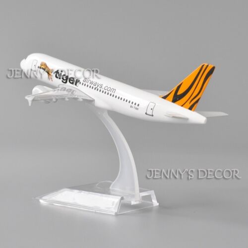 1:250 Maßstab Druckguss Metall Flugzeug Modell Spielzeug Airbus A320 Tigerair Miniatur Replik - Bild 2 von 6