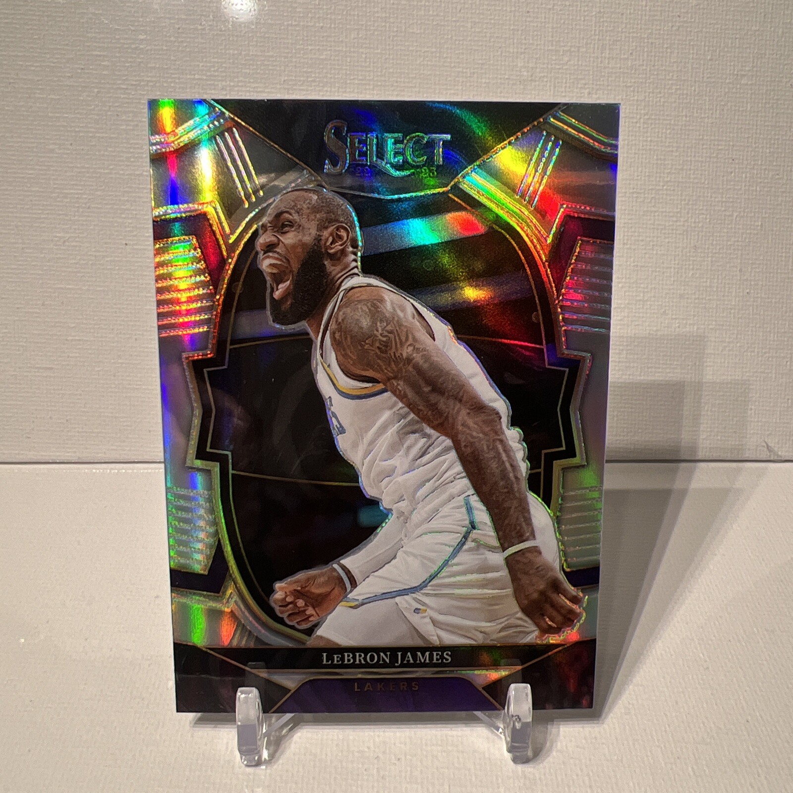 Select Basketball 2022-23 - LeBron James Concourse Level Silver Prizm 26 lakers