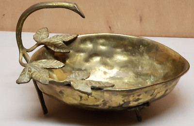 Coupe Fruit En Bronze Forme De Noix – Vide-poche Décoratif Ancien, Feuille Demi-noix