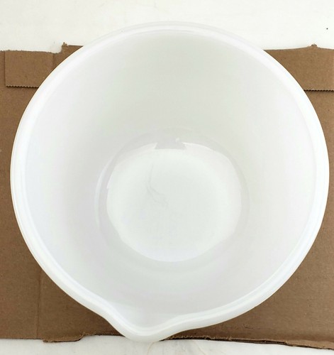 Vintage Glassbake For Sunbeam Milk Glass Mixing Bowl #2. Good Condition - Picture 2 of 4