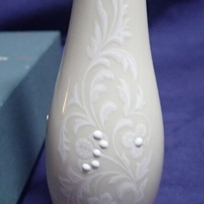 LENOX CIT LACE BUD VASE NEW | eBay