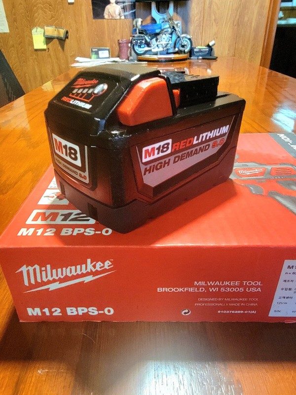 100% Guaranteed Genuine Milwaukee 9.0 High Demand 18V REDLITHIUM Battery 
