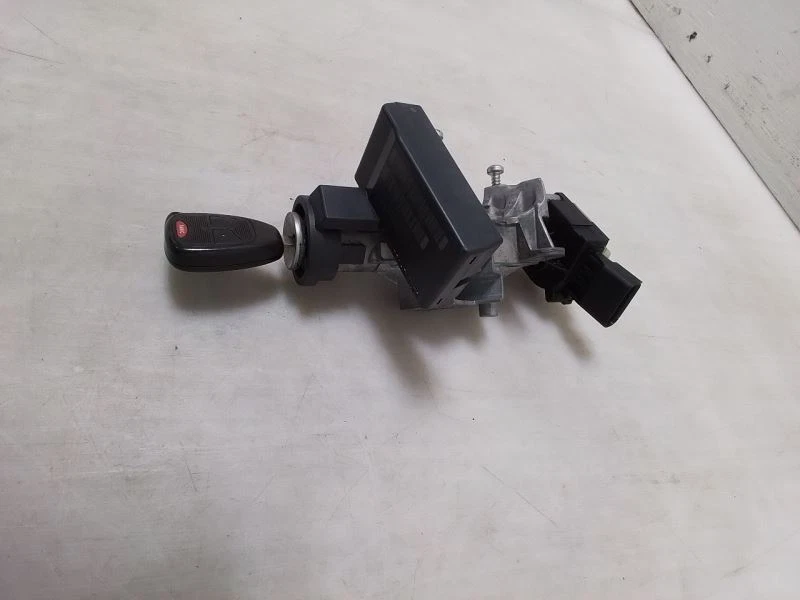 Interruptor de encendido, cilindro de bloqueo y llave Jeep JK Wrangler OEM 2007-2017 143882 Foto 3 de 4