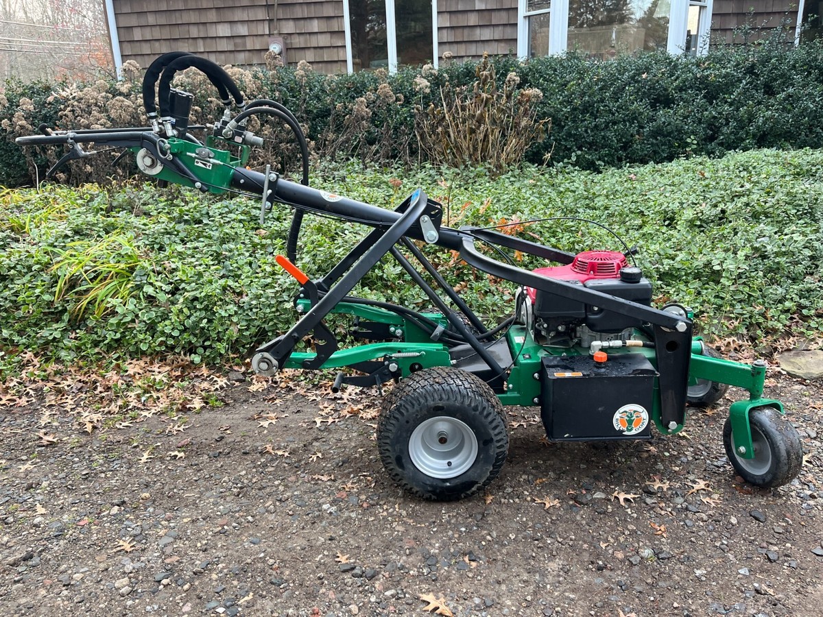 Billy Goat AGR 1300H Post Hole Auger Self Propelled Little Beaver