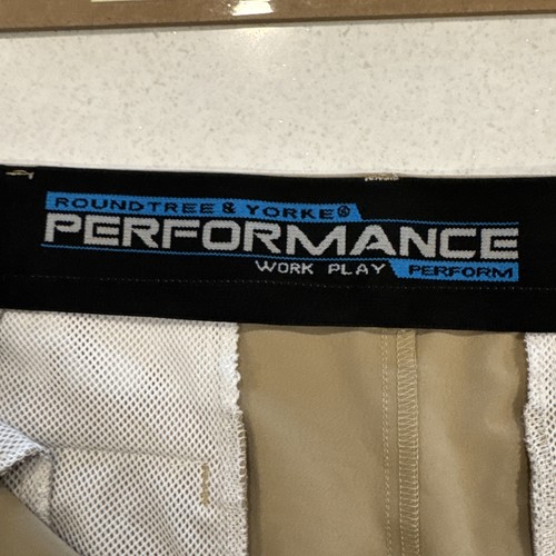 Roundtree & Yorke Perfomance Work Play Men's Size 36 x 29 Khaki Flat Front Pants - Picture 5 of 12
