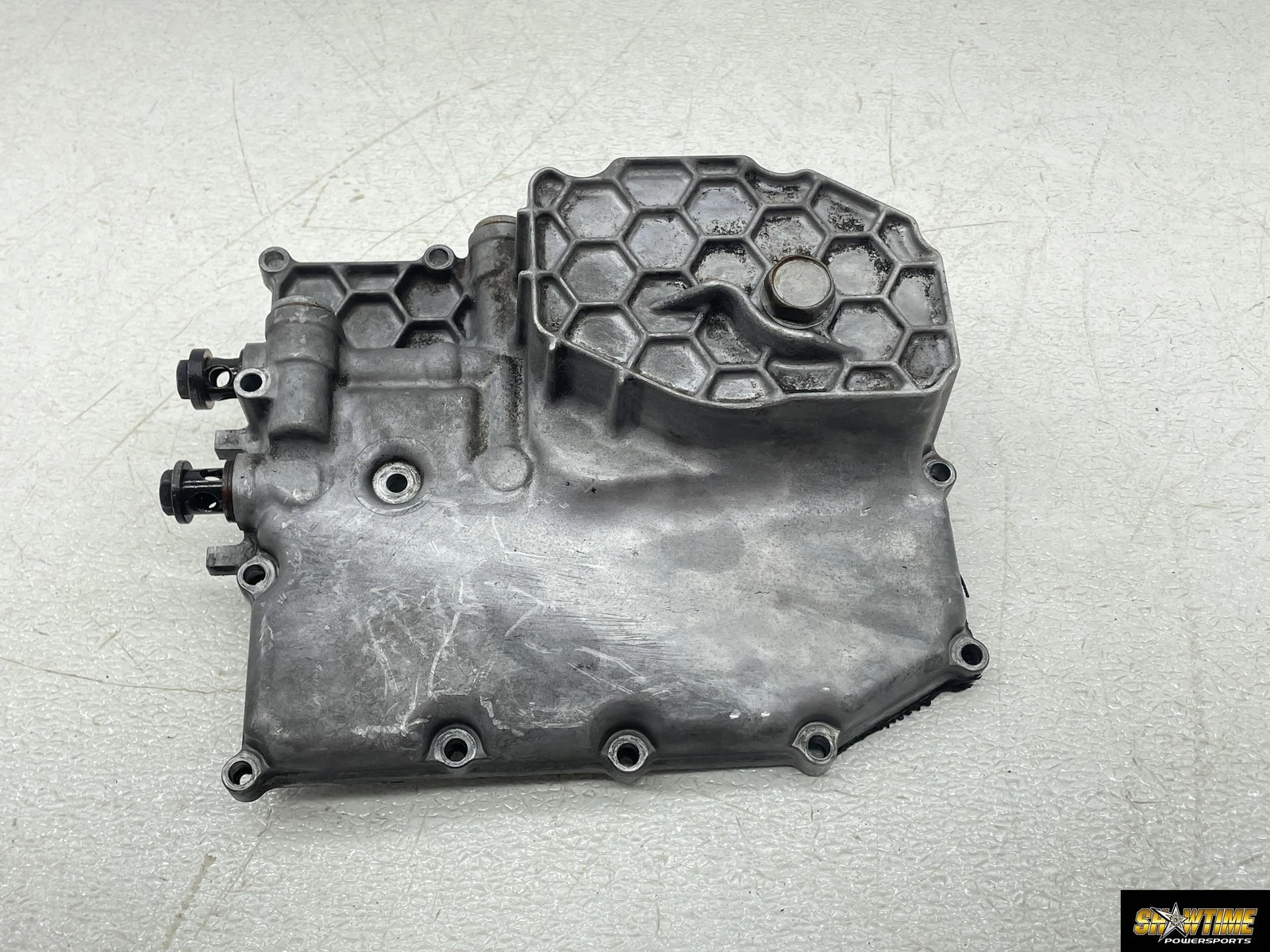 99-03 SUZUKI BANDIT 600 GSF600 ENGINE MOTOR BOTTOM OIL PAN COVER