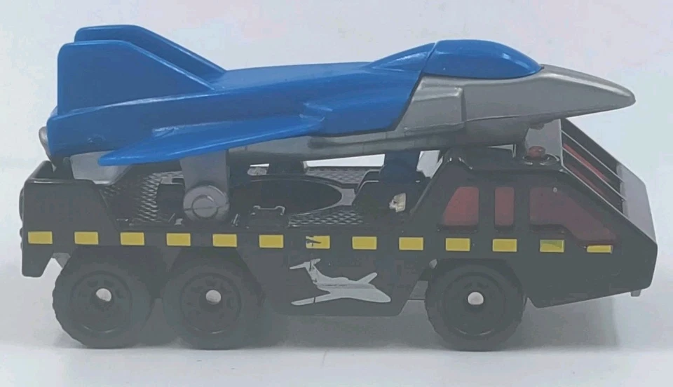 Matchbox 1985 Fighter Jet Grey Blue Plane & Black Transporter Vehicle 1:150 - Image 3 of 4