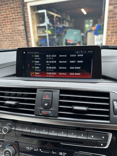 BMW 335D XDRIVE SHADOW EDITION 2018 (68) DIGI DASH, HUD, INDIVIDUAL LEATHER - Picture 24 of 24