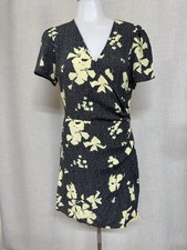 LEITH Black Yellow Floral V-Neck Short Sleeve Wrap Mini Dress sz S