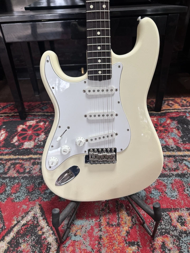 1994 Fender Stratocaster Left Handed Made In Japan Olympic White - Image 2 of 4