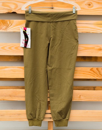 NEW Women With Control by Renee Greenstein Olive Green Pull On Leggings Sz XSP - Picture 3 of 4