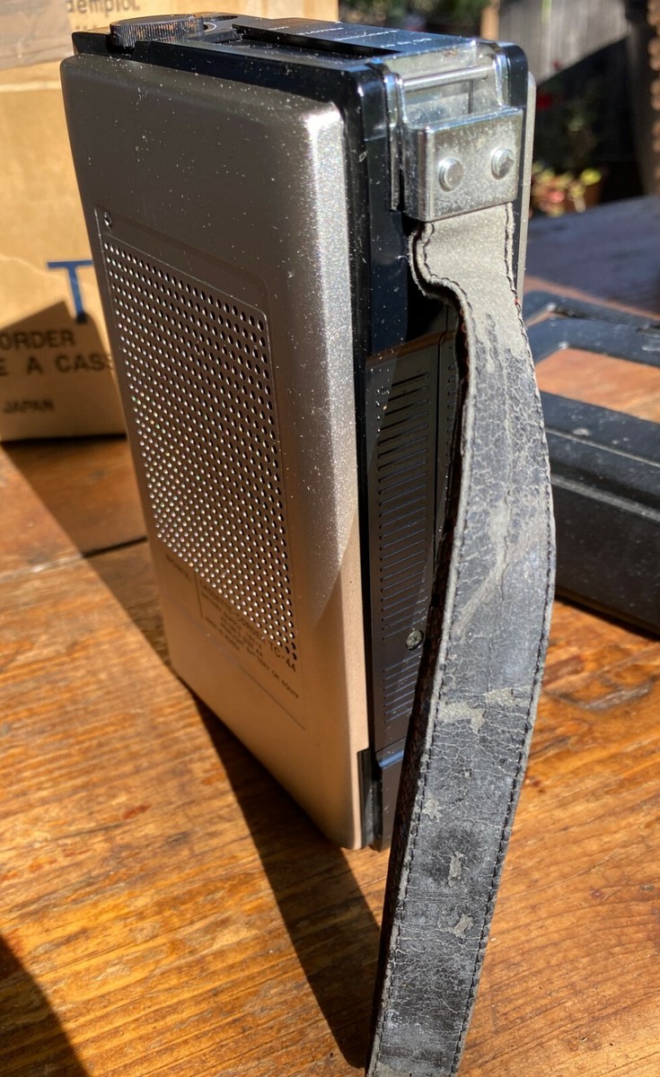 SONY WA-44 カセットプレーヤー SONY WA-44 カセットプレーヤー