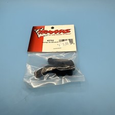 Traxxas Housing, Rear Stub Axle 2 - 2752 2051