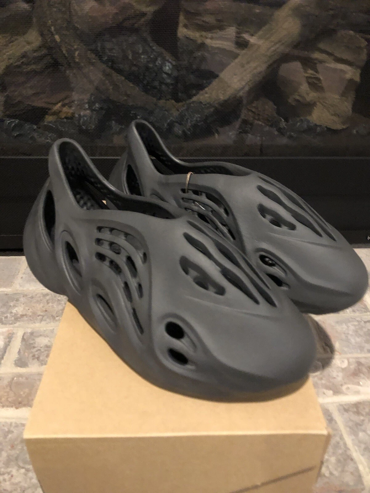 NUOVO! Taglia 12 Adidas Yeezy Quantum Onyx