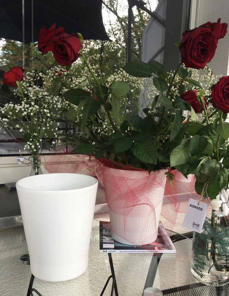 Ikea PAPAJA Übertopf, DekoVase,weiß,Ø 20,5cm. / 23,5cm.Steingut pulverfarbe