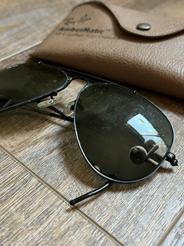 Gafas de sol Ray-Ban Bausch & Lomb negras de aviador de colección con barra para cejas y estuche Foto 3 de 4