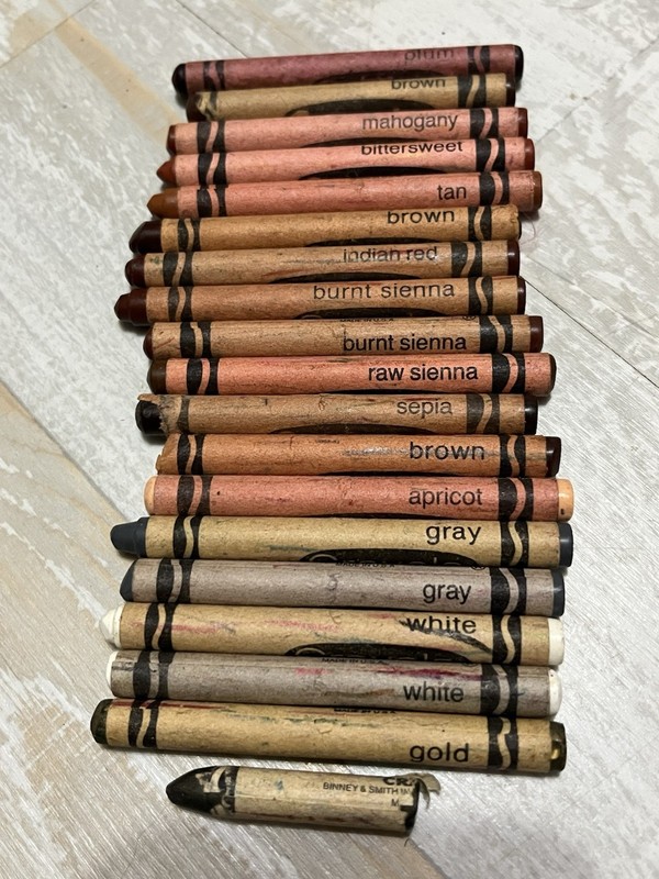 Crayola Brown Crayon Vintage Sepia Indian Red Burnt Sienna Mahogany Lot 19