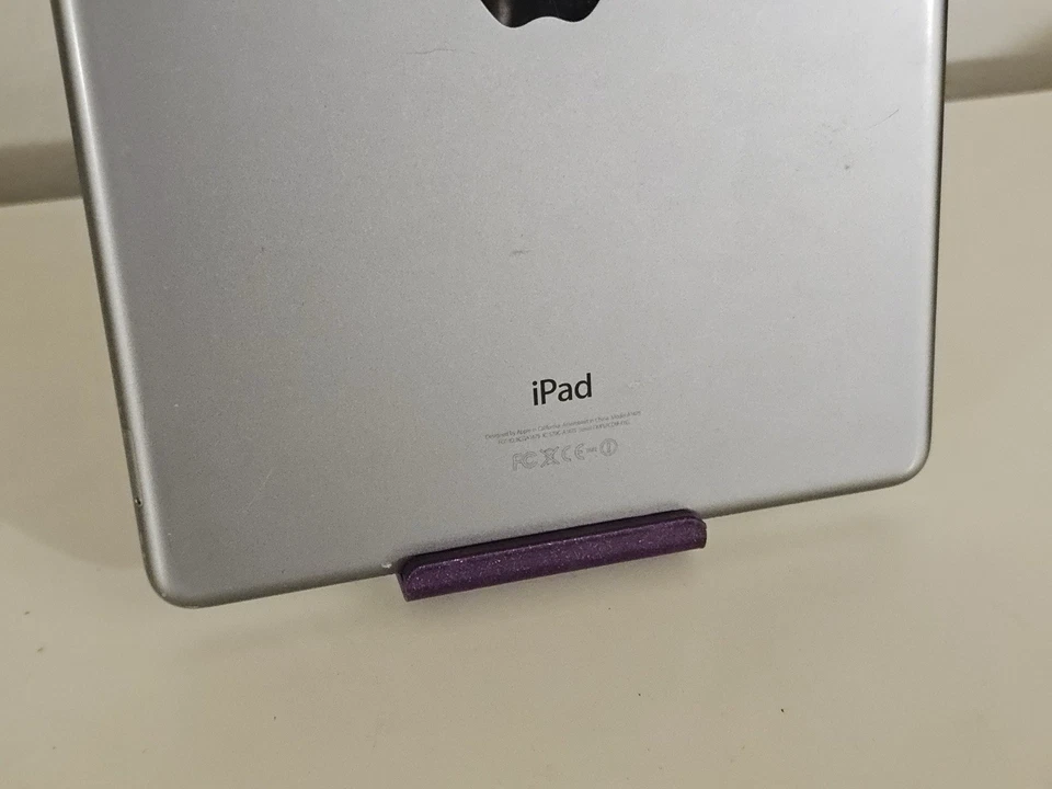 Apple iPad Air (1st generation) · 64GB · Cellular, foto 4 di 5