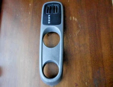 Smart fortwo - Gear Shift Indicator with Bezel Surround Trim