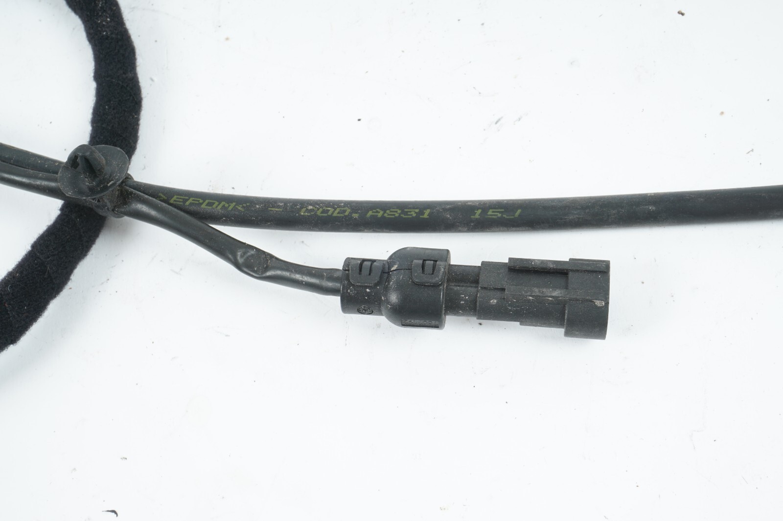 14 - 20 MASERATI QUATTROPORTE WINDSHIELD WIPER WASHER HOSE LINE SPRAY JETS OEM