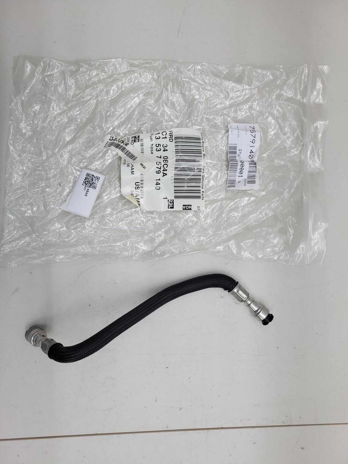 Rolls Royce Dawn RR6 6.6L Engine High Pressure Fuel Line 16K 7579140