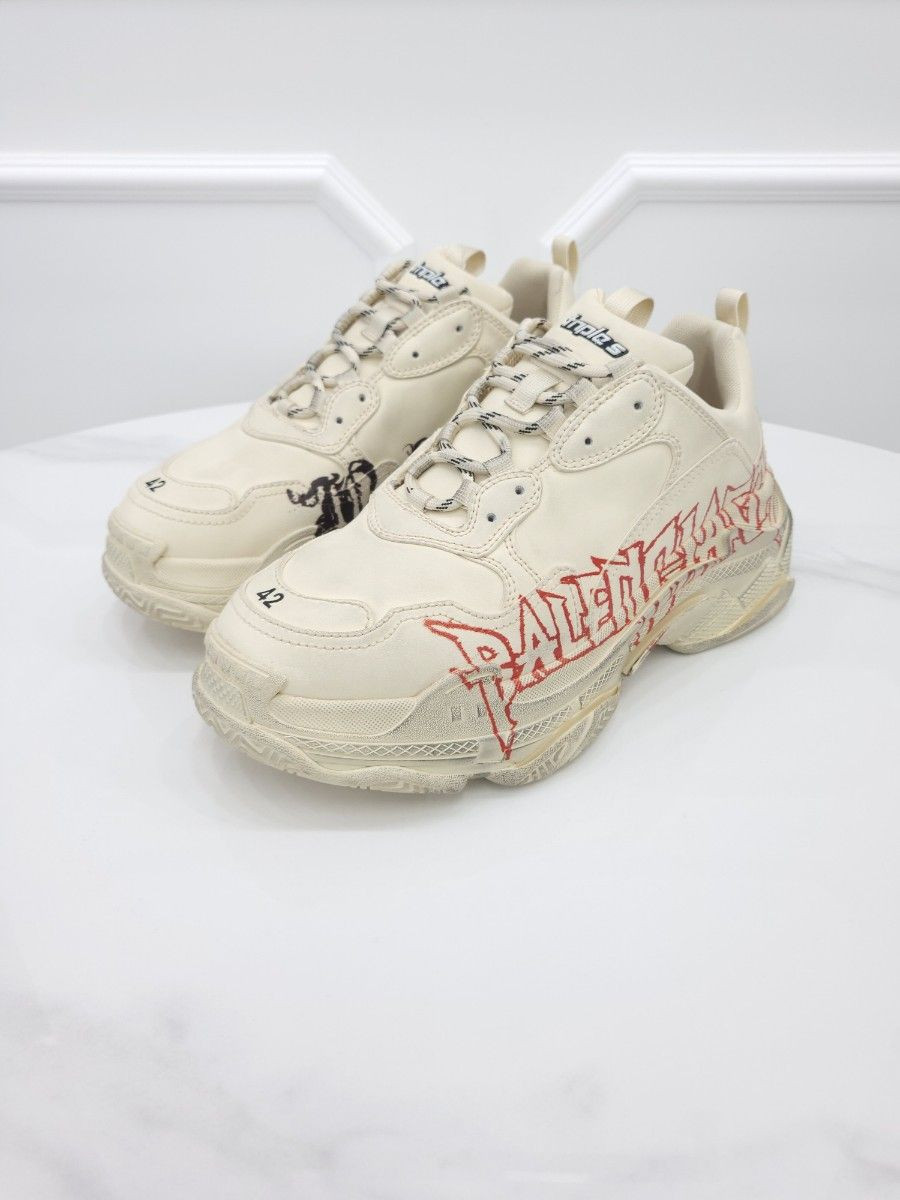 Balenciaga Triple S Metal White Black 42 | eBay Balenciaga Triple S Metal White Black 42 | eBay