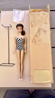 Vintage Montgomery Ward Barbie von 1972 mit Versandbox  