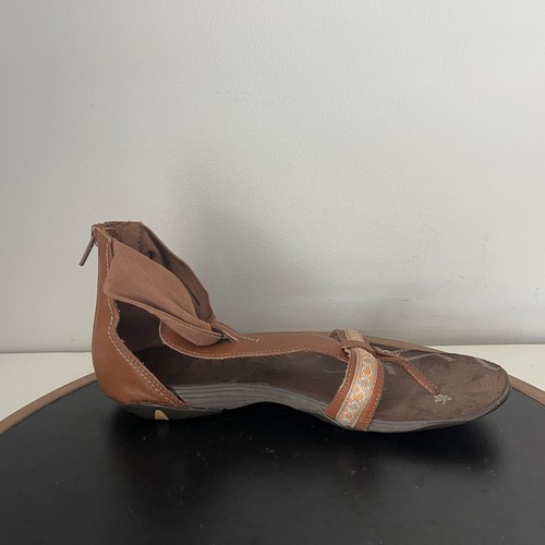 Cushe sandalo gladiatore perizoma quadrifoglio donna taglia 8 marrone ballerine con zip - Foto 8 di 13