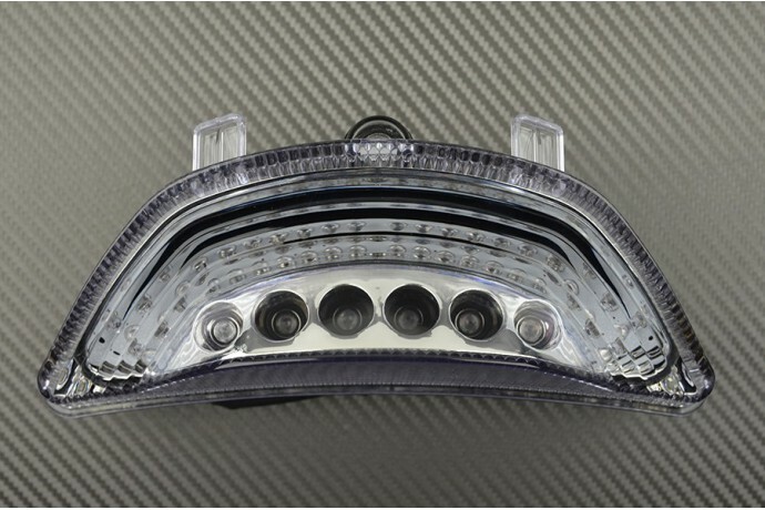 Feu arrière LED fumé pour Yamaha VMAX 1700 avec clignotants intégrés