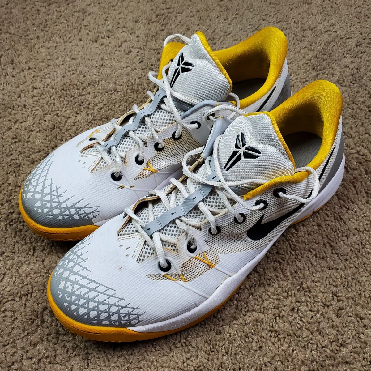 Scarpe kobe 4 hotsell uomo giallo