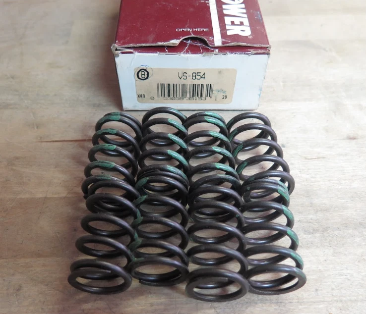 Sealed Power VS-854 Valve Spring 8 PCS. For Continental G193 FO6226 (06-C-5) - Image 2 of 2