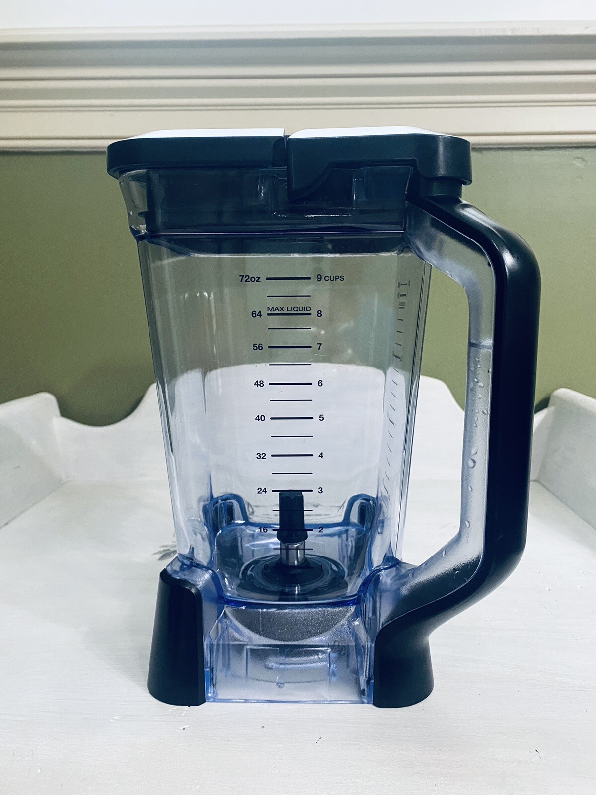 Ninja Auto IQ Blender 1500W BL680A 9 Cup 72 Oz. Pitcher w/Lid
