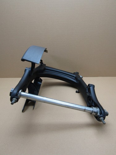 Indian Scout Bobber Sixty 1000 2021 14,412 miles swing arm swinging arm (12636) - Picture 5 of 12